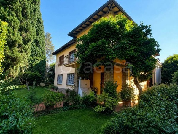 casa indipendente in vendita a Firenze in zona Badia a Ripoli