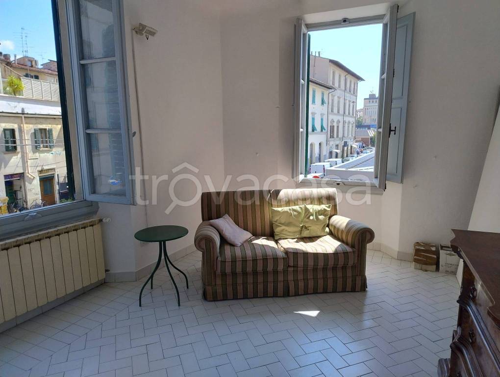 appartamento in vendita a Firenze in zona Centro Santa Croce