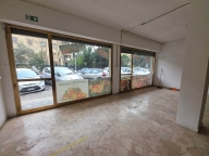 negozio in vendita a Firenze in zona Novoli