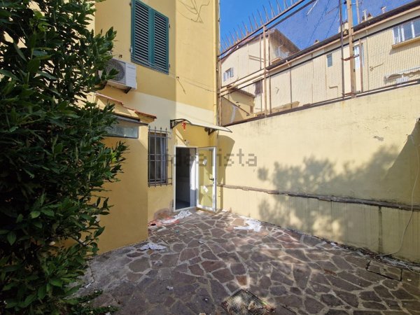appartamento in vendita a Firenze in zona Centro Santa Croce