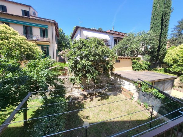 appartamento in vendita a Firenze in zona Campo di Marte