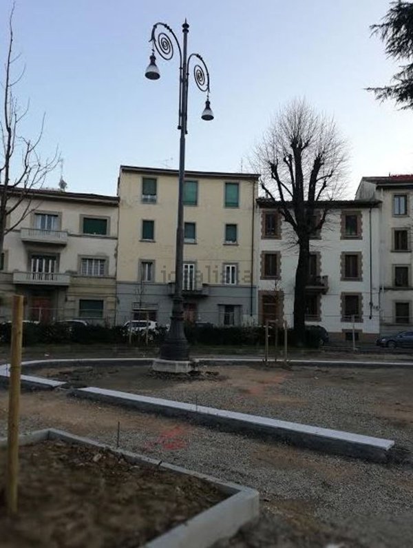 appartamento in vendita a Firenze in zona Pignone