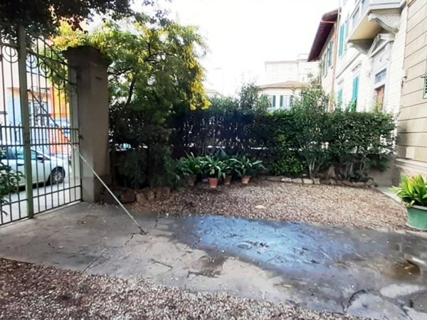 appartamento in vendita a Firenze in zona Campo di Marte