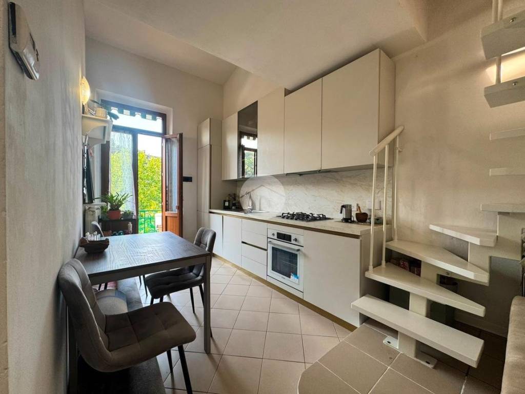 appartamento in vendita a Firenze in zona Legnaia