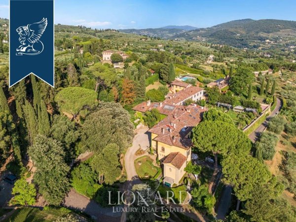 casa indipendente in vendita a Firenze in zona Coverciano