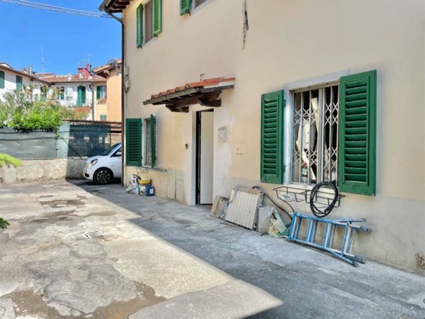 appartamento in vendita a Firenze in zona Campo di Marte