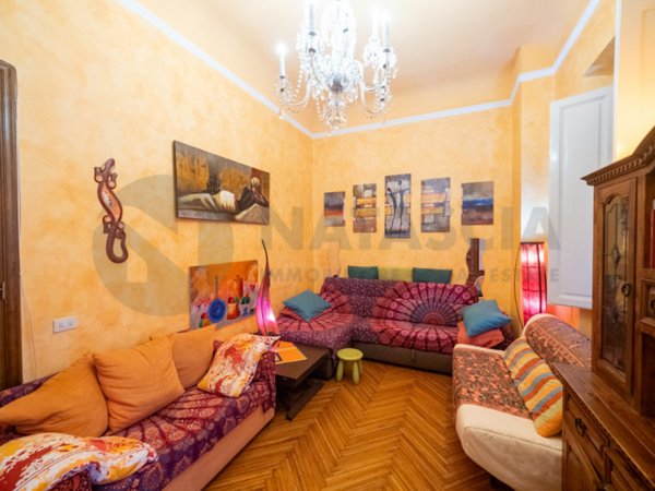 casa indipendente in vendita a Firenze in zona Le Cure