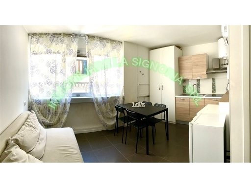 appartamento in vendita a Firenze in zona Ognissanti