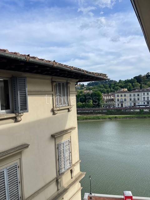 appartamento in vendita a Firenze in zona Centro Santa Croce
