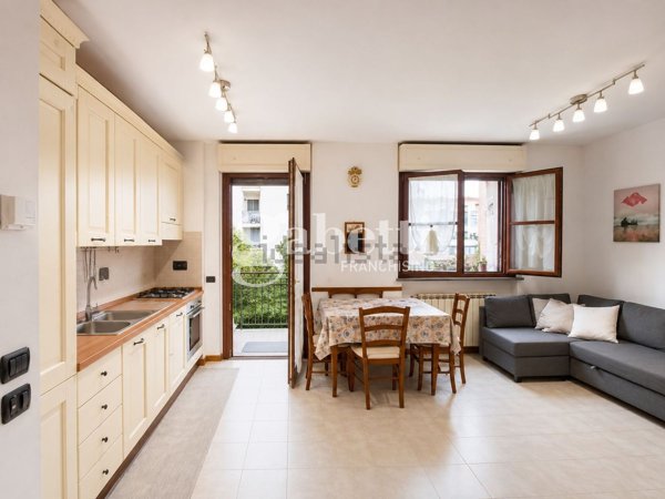 appartamento in vendita a Firenze in zona Brozzi