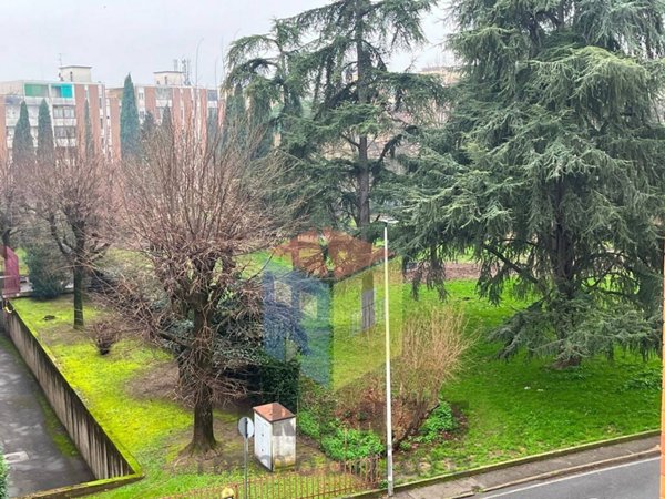 appartamento in vendita a Firenze in zona Isolotto