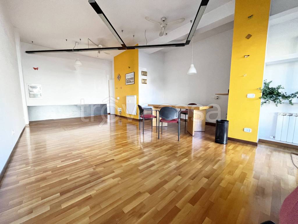 appartamento in vendita a Firenze in zona Isolotto