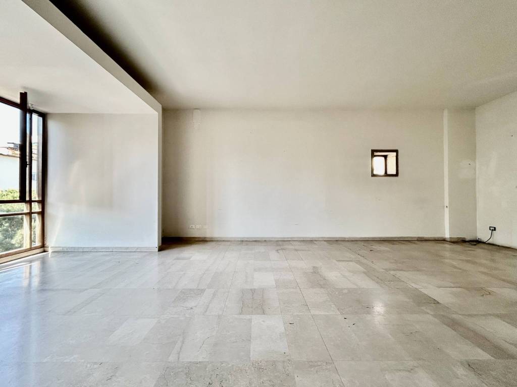 appartamento in vendita a Firenze in zona Coverciano