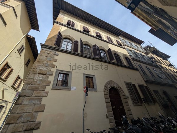 monolocale in vendita a Firenze in zona Centro Santa Croce