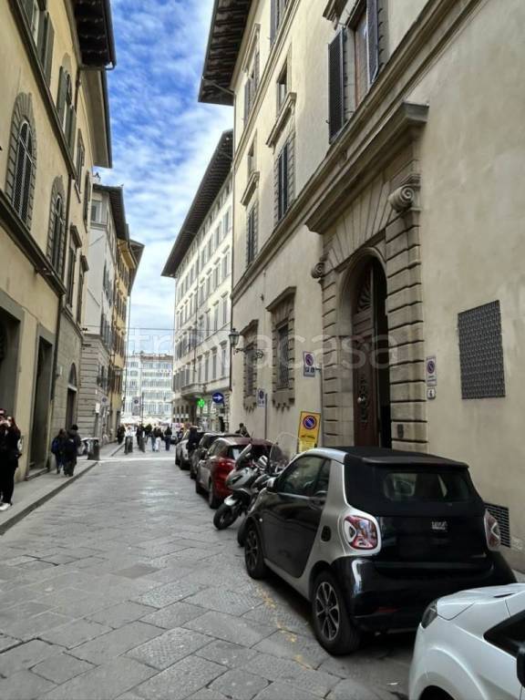 appartamento in vendita a Firenze in zona Centro Santa Maria Novella