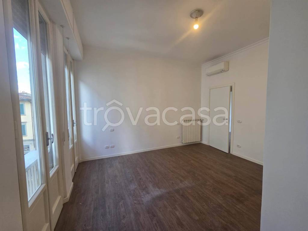 appartamento in vendita a Firenze in zona Campo di Marte