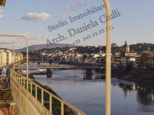 appartamento in vendita a Firenze in zona Ognissanti