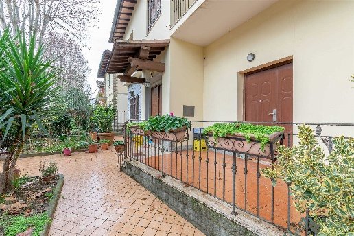 casa indipendente in vendita a Firenze in zona Peretola