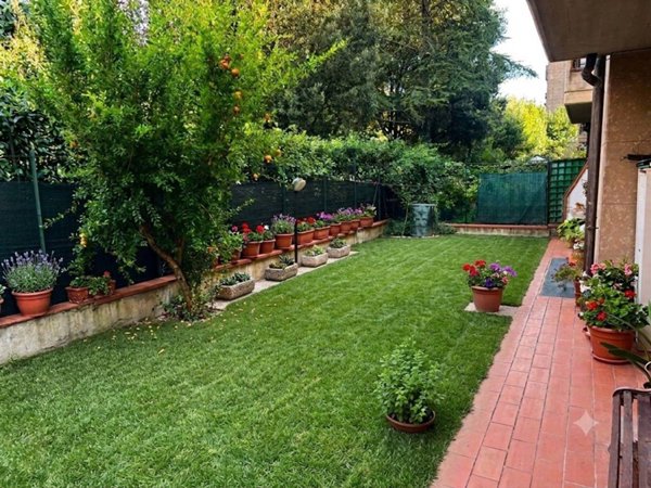 appartamento in vendita a Firenze in zona Coverciano
