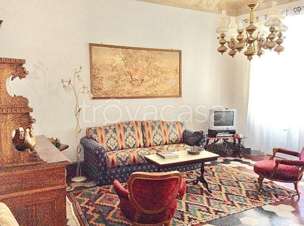 appartamento in vendita a Firenze in zona Centro Santa Croce