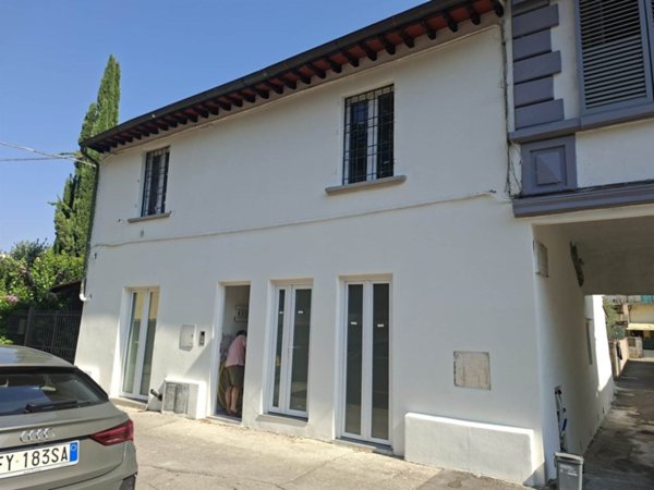 casa indipendente in vendita a Firenze in zona Brozzi