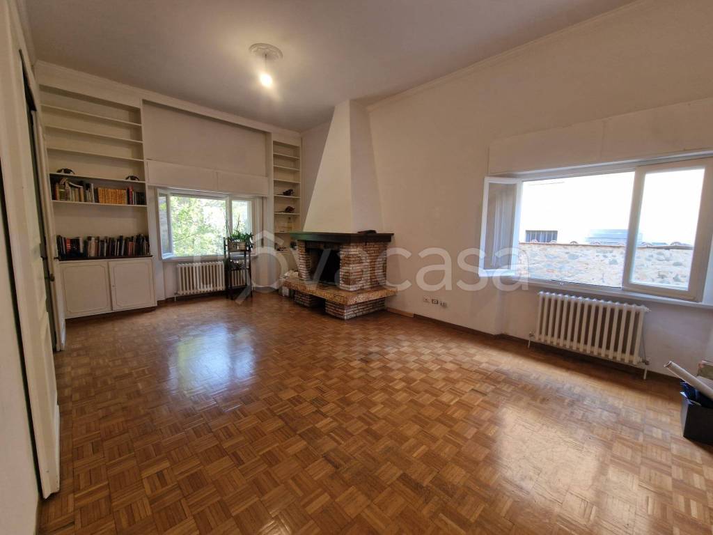 casa indipendente in vendita a Firenze in zona Gavinana