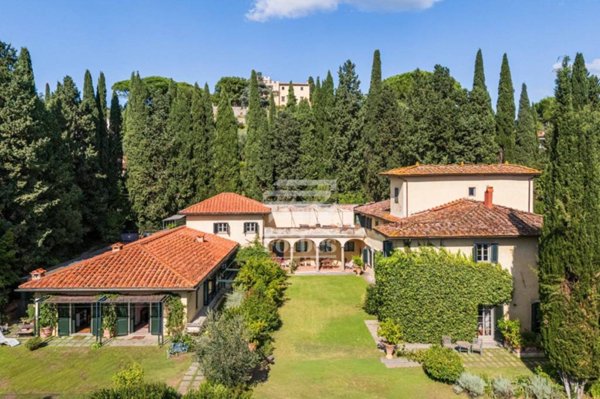 villa in vendita a Firenze in zona Coverciano