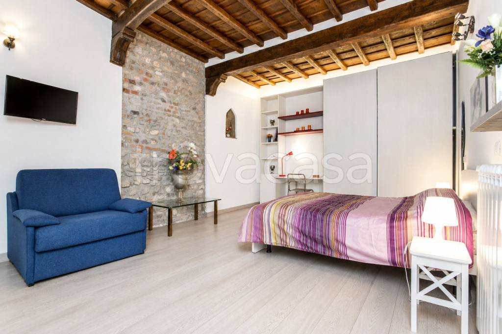 appartamento in vendita a Firenze in zona Centro Santa Croce