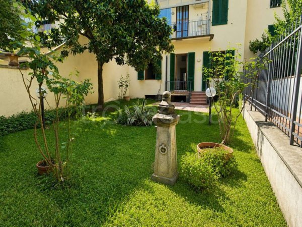 appartamento in vendita a Firenze in zona Campo di Marte