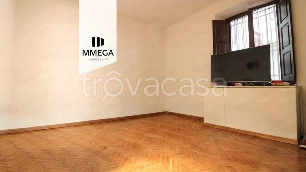 appartamento in vendita a Firenze in zona Centro San Lorenzo