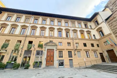 appartamento in vendita a Firenze in zona Centro San Lorenzo