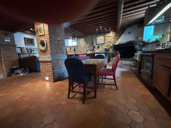 appartamento in vendita a Firenze in zona Isolotto
