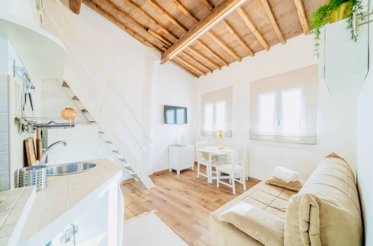 appartamento in vendita a Firenze in zona Centro San Lorenzo