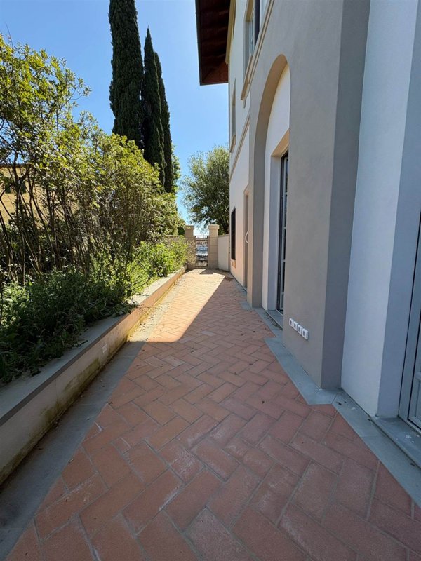 appartamento in vendita a Firenze in zona Coverciano