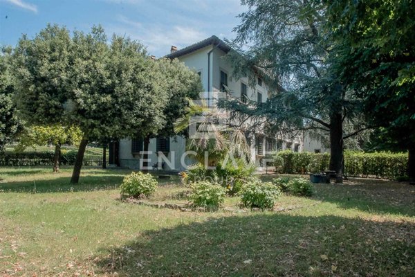 appartamento in vendita a Firenze in zona Coverciano