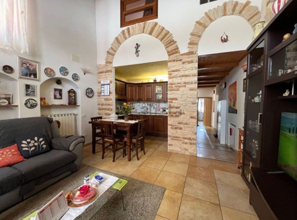 casa indipendente in vendita a Firenze in zona Cintoia