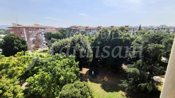appartamento in vendita a Firenze in zona Isolotto