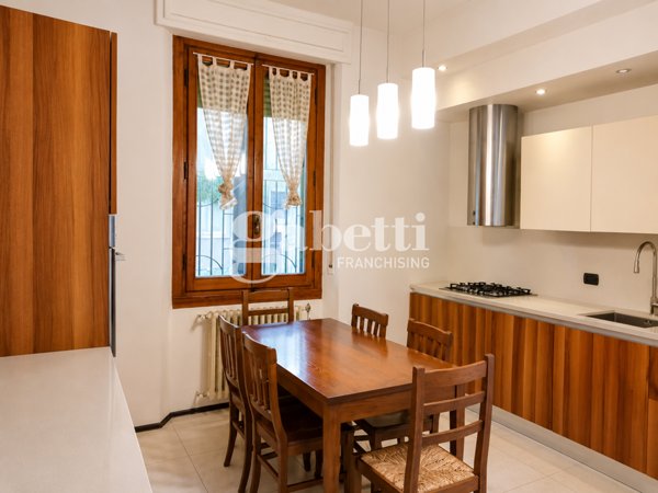 appartamento in vendita a Firenze in zona Firenze Nova