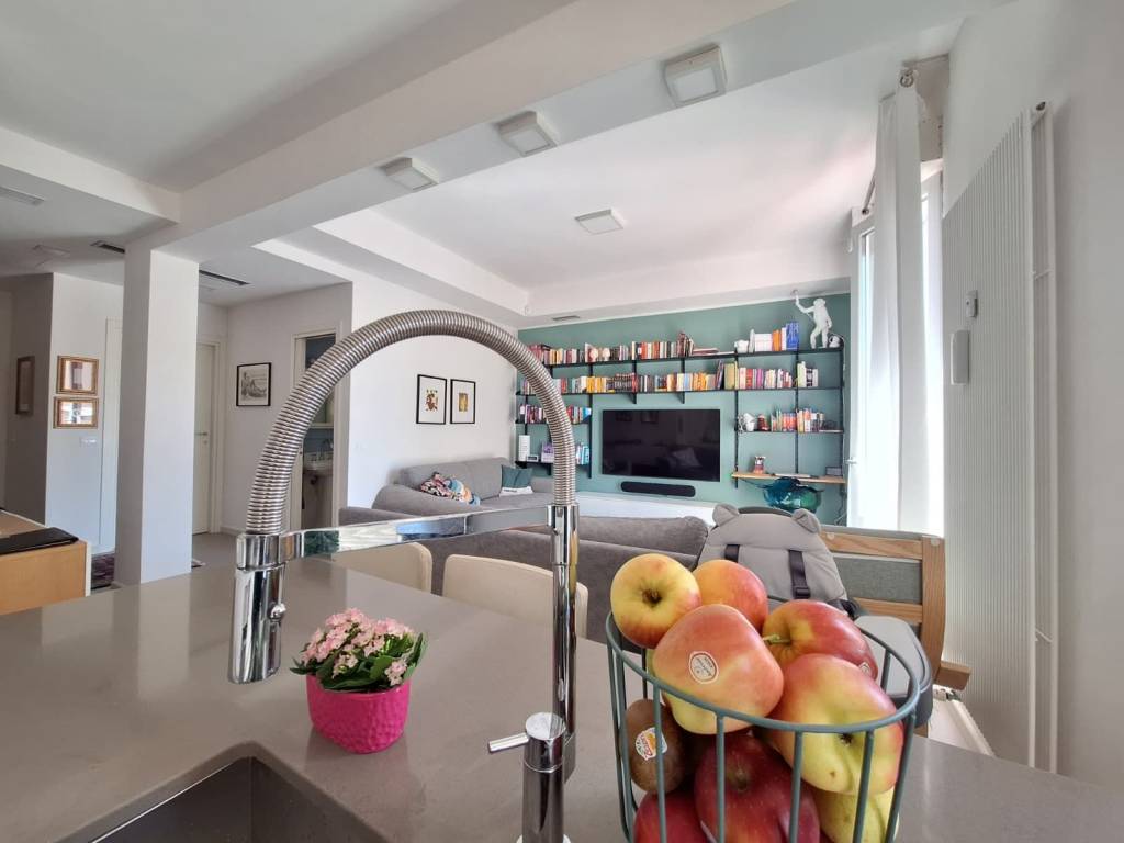 appartamento in vendita a Firenze in zona Coverciano