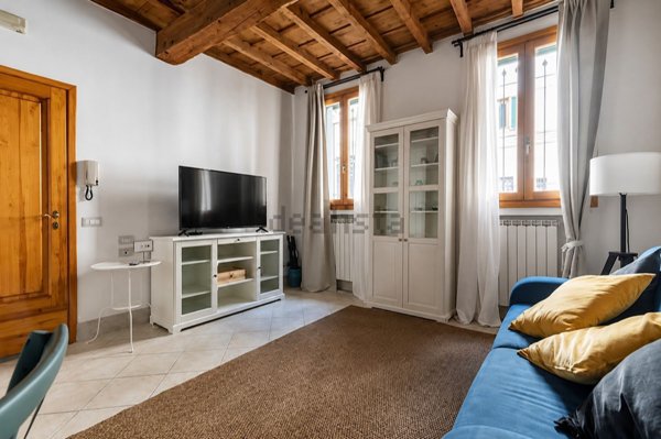 appartamento in vendita a Firenze in zona Centro Santa Maria Novella