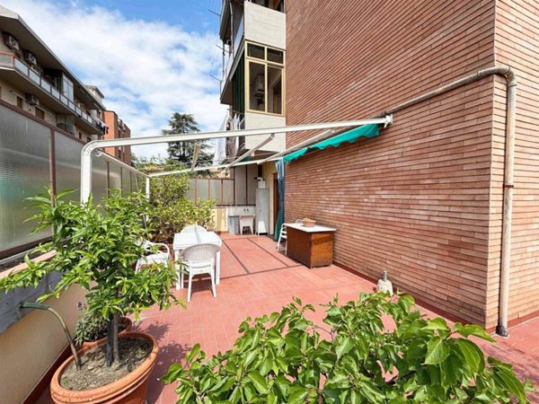 appartamento in vendita a Firenze in zona Isolotto