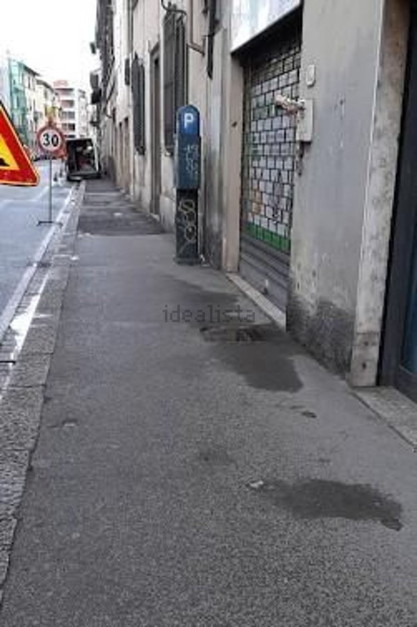 locale commerciale in vendita a Firenze in zona Centro Storico