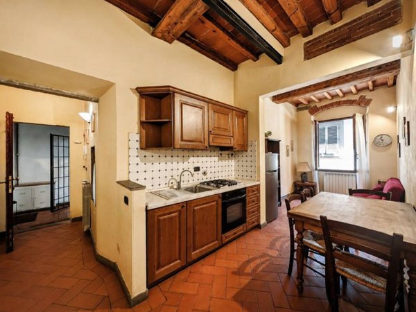 appartamento in vendita a Firenze in zona Centro Santa Maria Novella