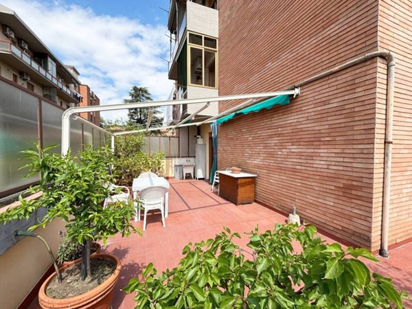 appartamento in vendita a Firenze in zona Isolotto