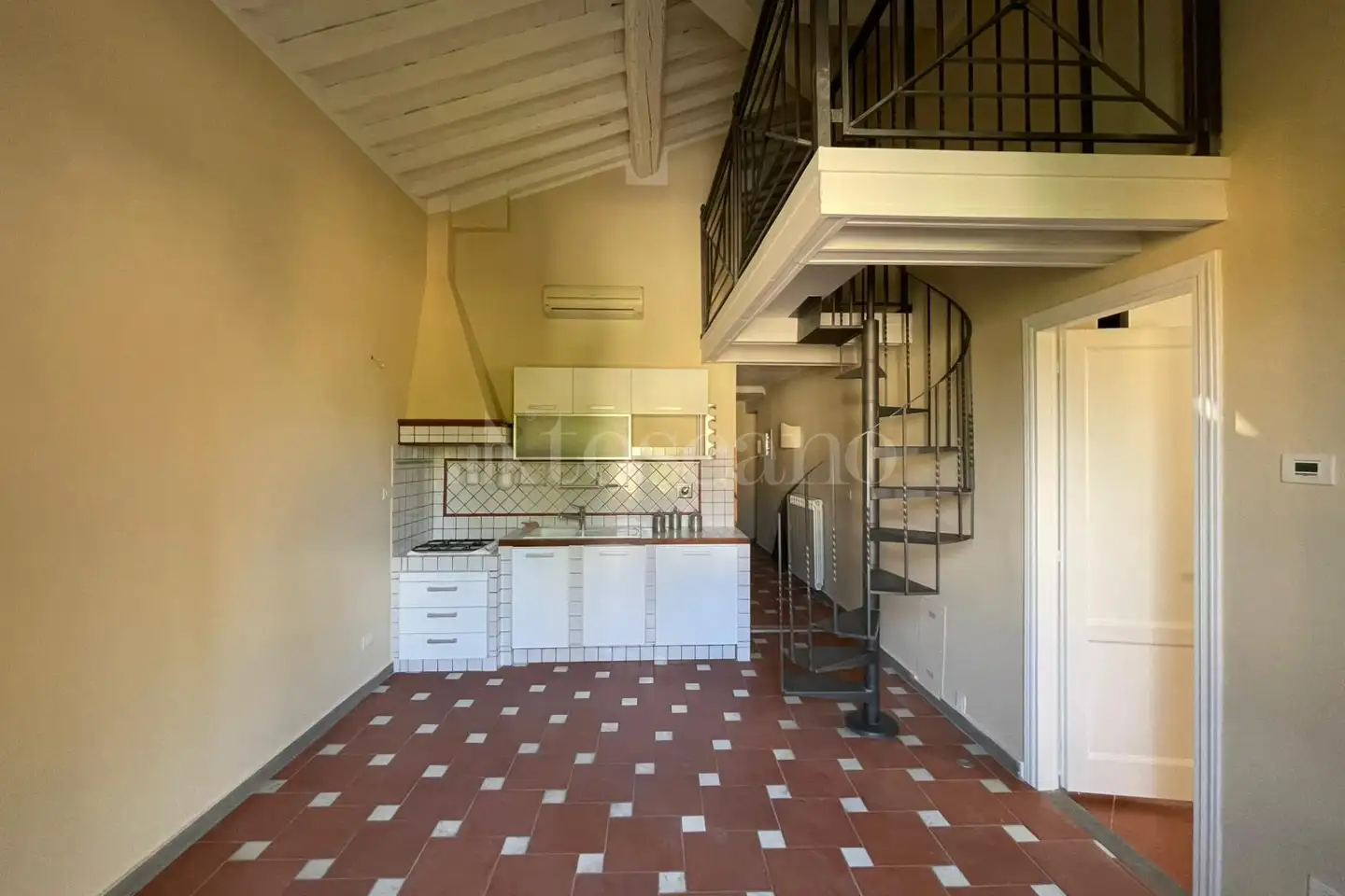 appartamento in vendita a Firenze in zona Centro San Frediano