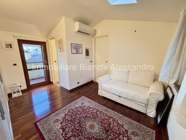 casa indipendente in vendita a Firenze in zona Centro San Frediano