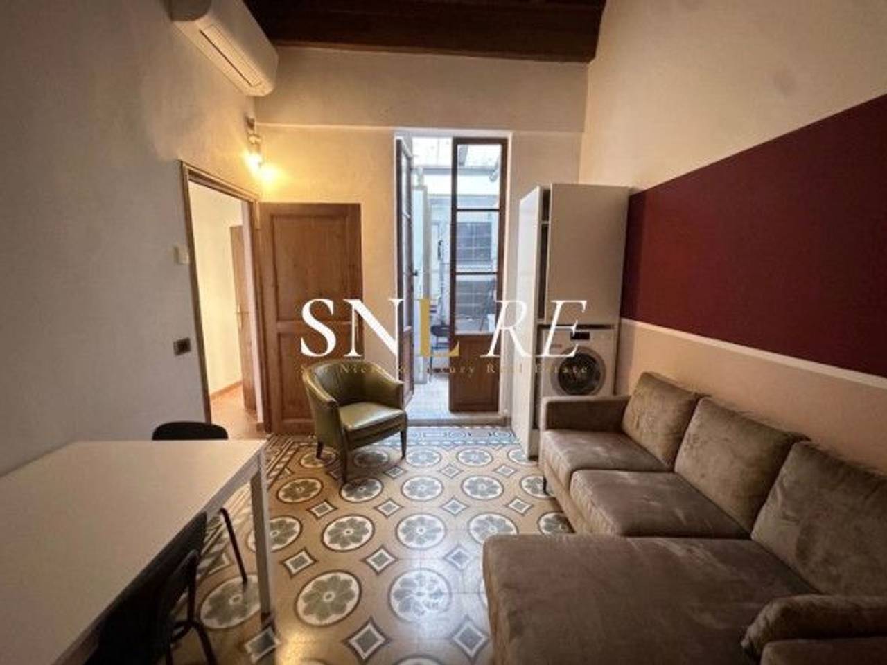 appartamento in vendita a Firenze in zona Ognissanti