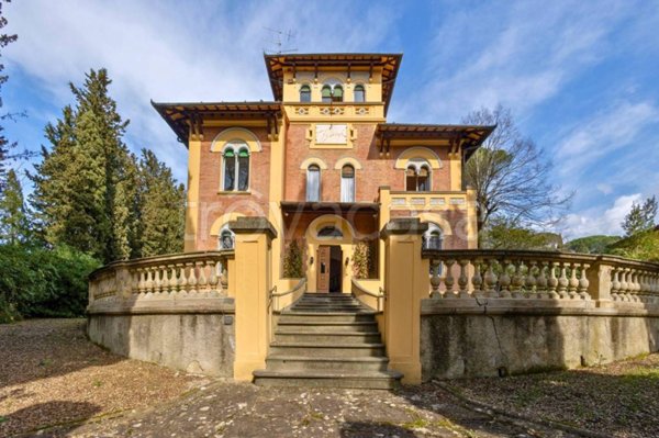 casa indipendente in vendita a Firenze
