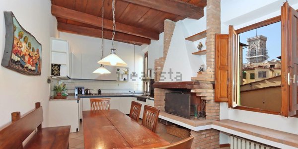 appartamento in vendita a Firenze in zona Centro Santa Croce