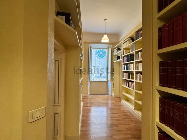 appartamento in vendita a Firenze in zona Centro Santa Croce